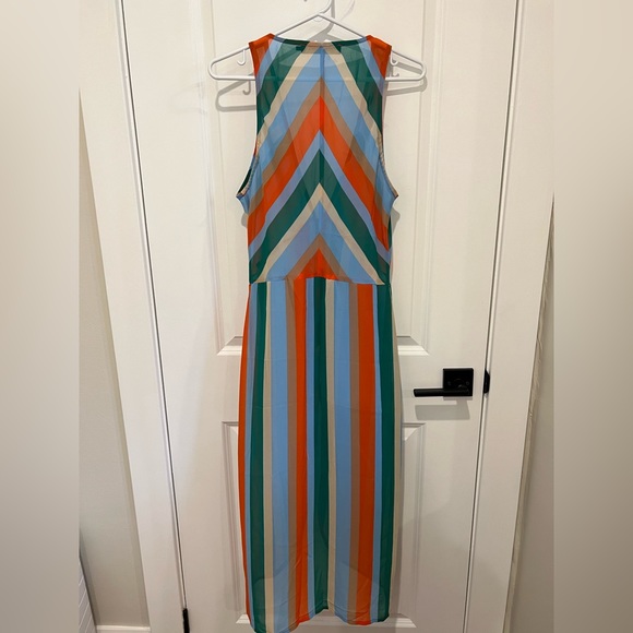 House of Harlow size M striped cover up - Picture 6 of 6